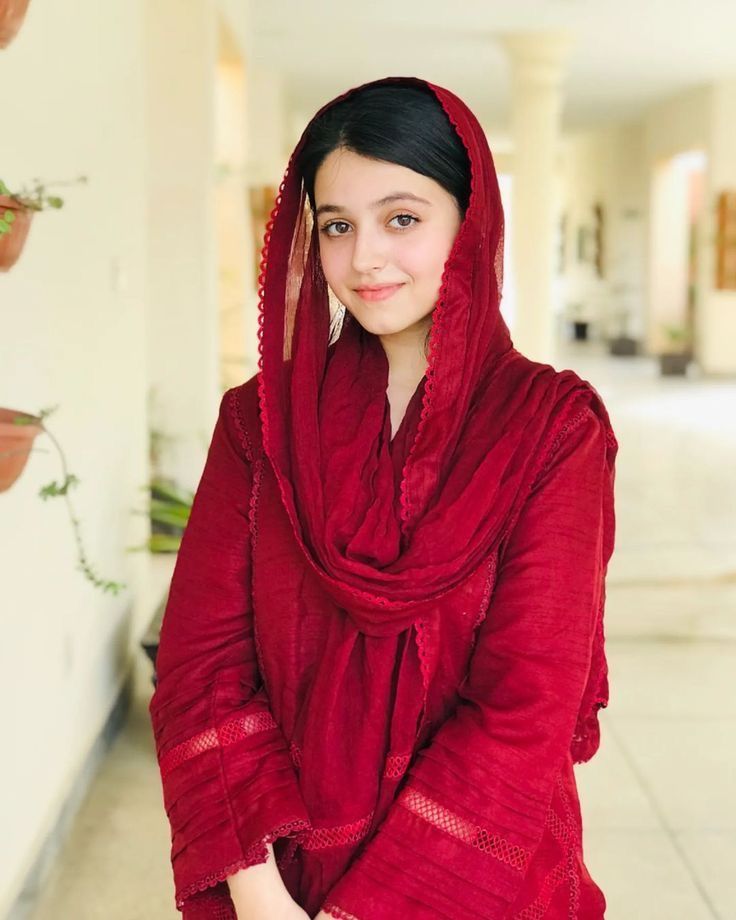 Model escorts karachi